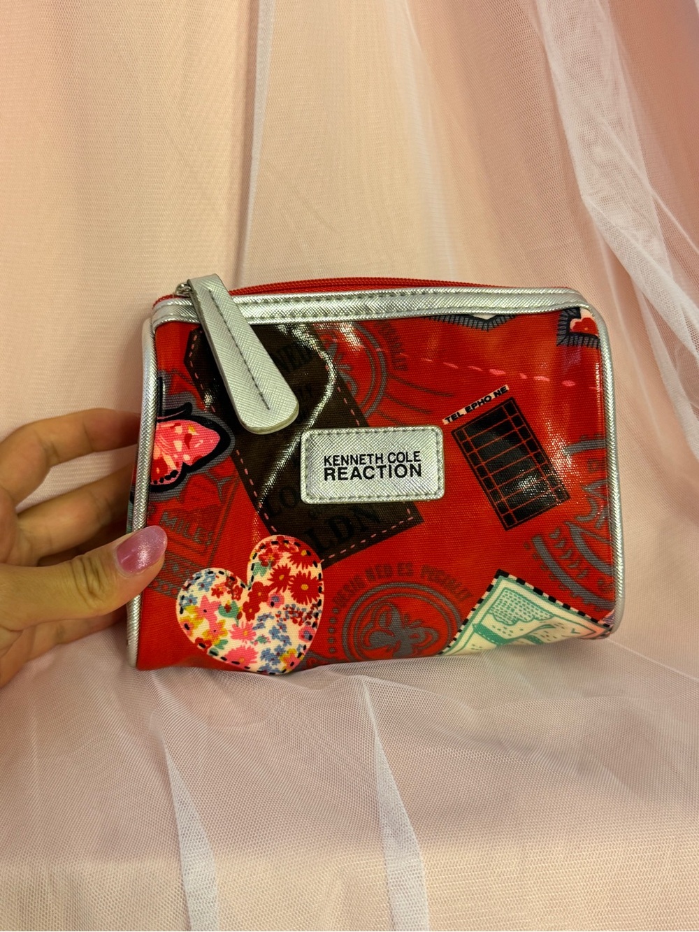 👛Rare Kenneth Cole Reaction Red  Zip-Around Wallet Butterfly